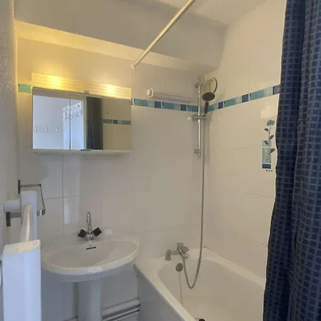 Appartamento Confortable Pour 4 Pers. à L'alpe D'huez Avec Balcon - Fr-1-405-356